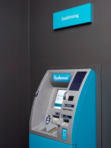 Bankomat med insättningsfunktion